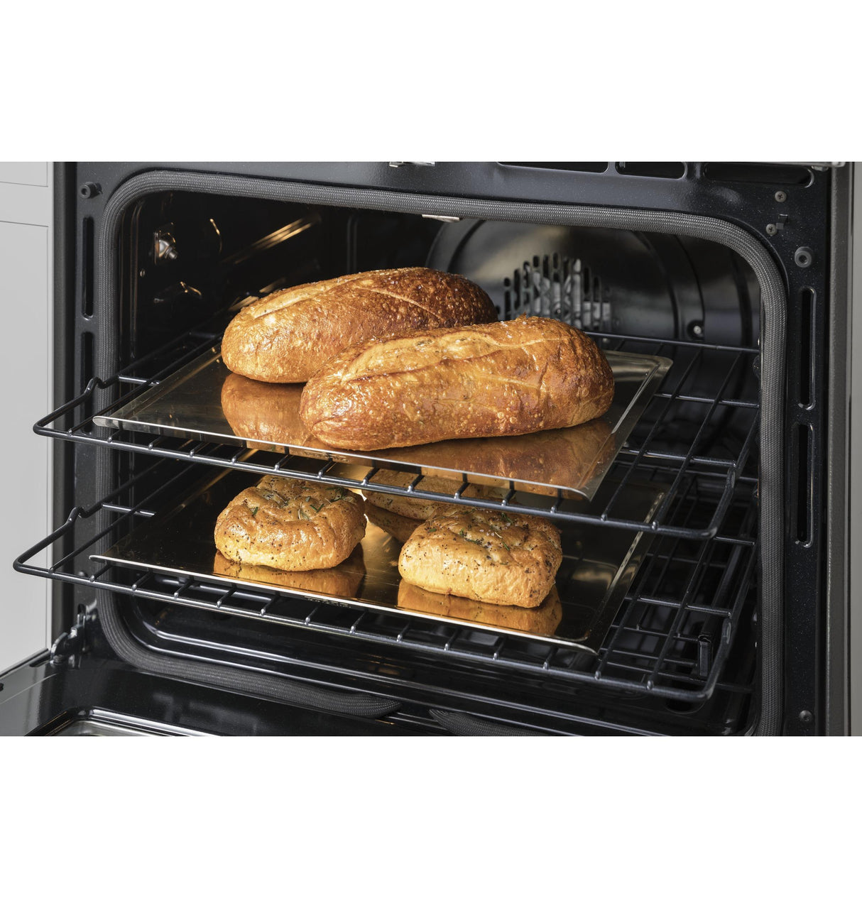 GE Cafe™ Series 30" Slide-In Front Control Range with Warming Drawer