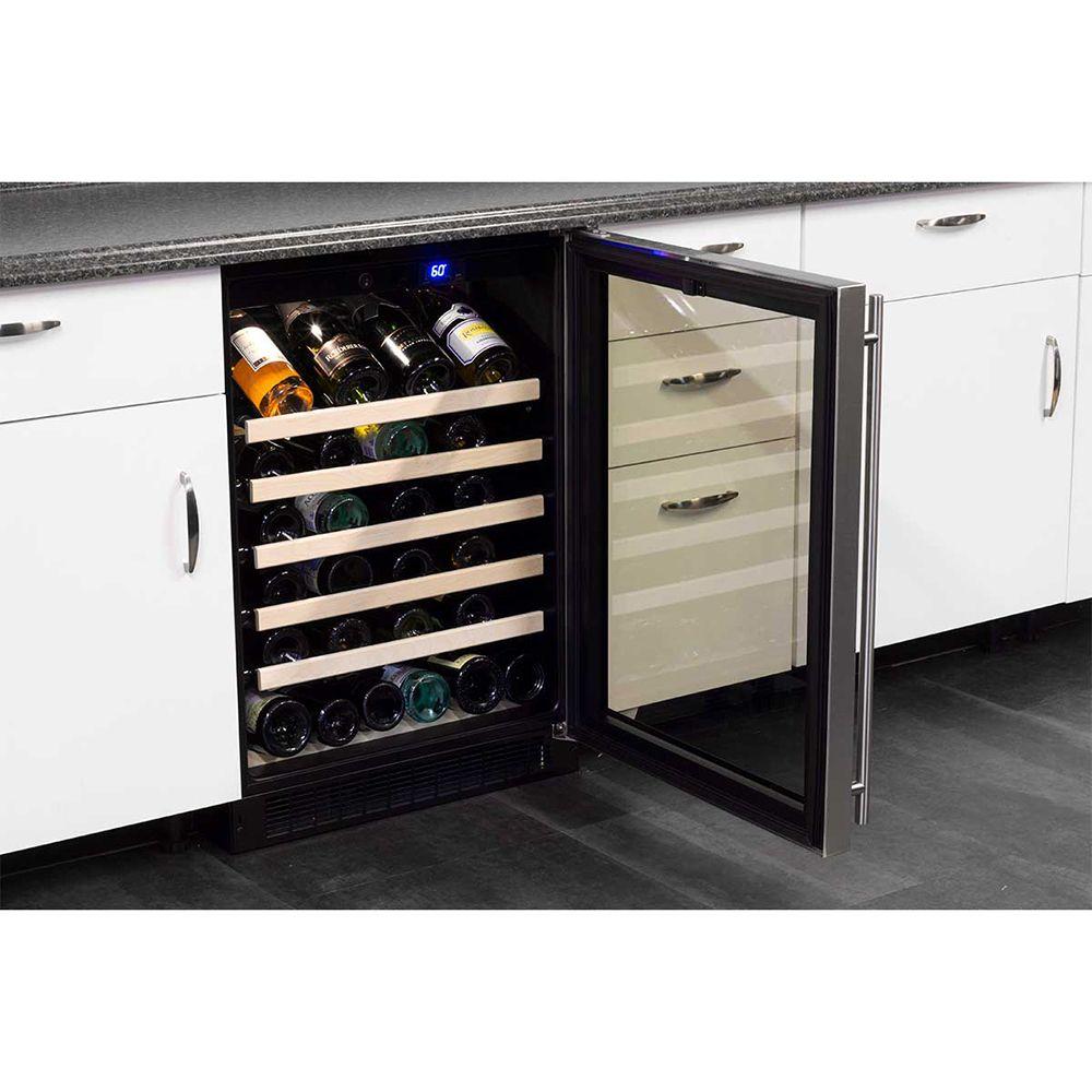 24-In Built-In Single Zone Wine Refrigerator with Door Swing - Right