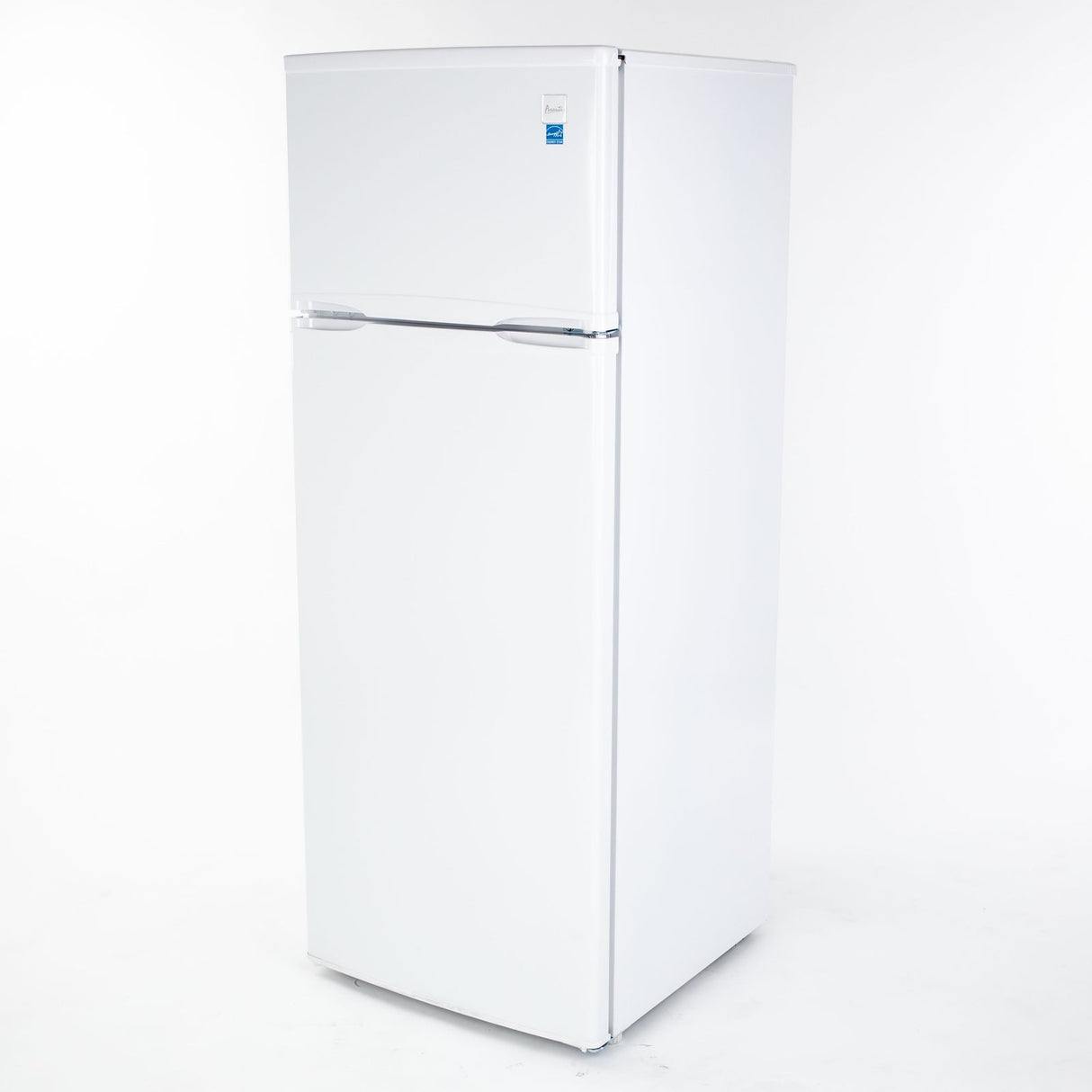 7.4 cu. ft. Apartment Size Refrigerator - White / 7.4 cu. ft.