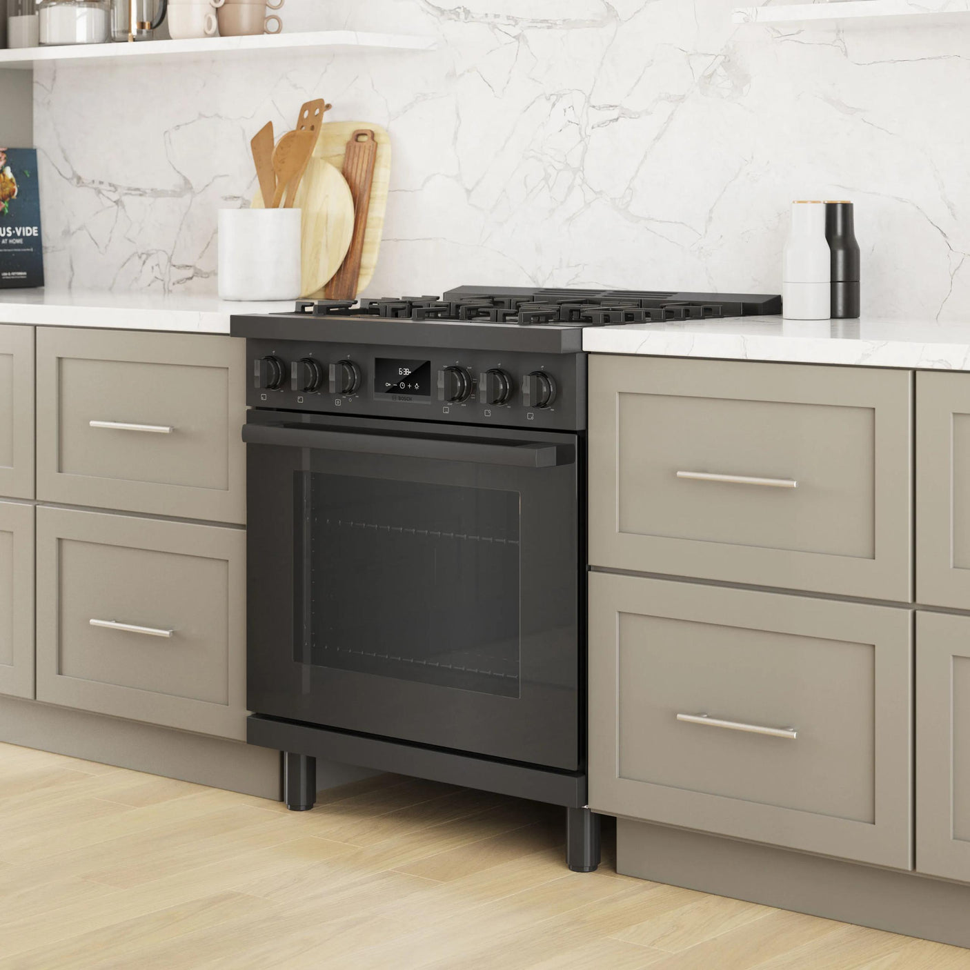 800 Series Dual Fuel Freestanding Range 30" Black Stainless Steel