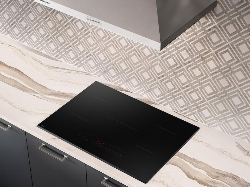 36" Induction Cooktop with Anti-Scratch Matte Glass and Sync Burners in Black