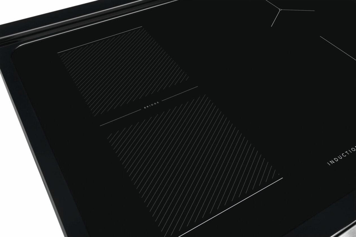 30" Front Control Induction Range with Air Fry