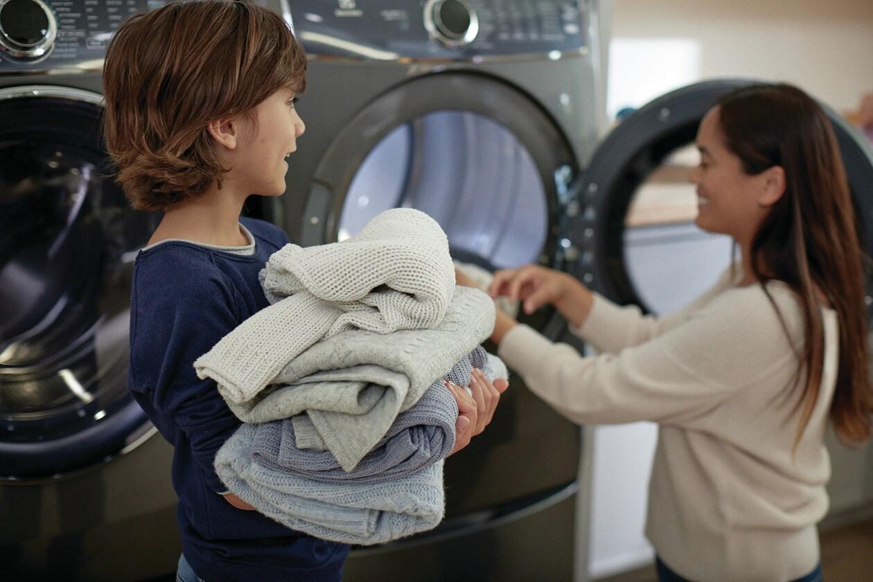 Front Load Perfect Steam™ Washer with LuxCare® Plus Wash and SmartBoost® - 4.5 Cu. Ft.