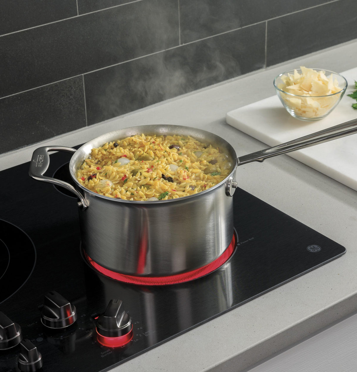 GE Profile™ 30" Built-In Knob Control Electric Cooktop