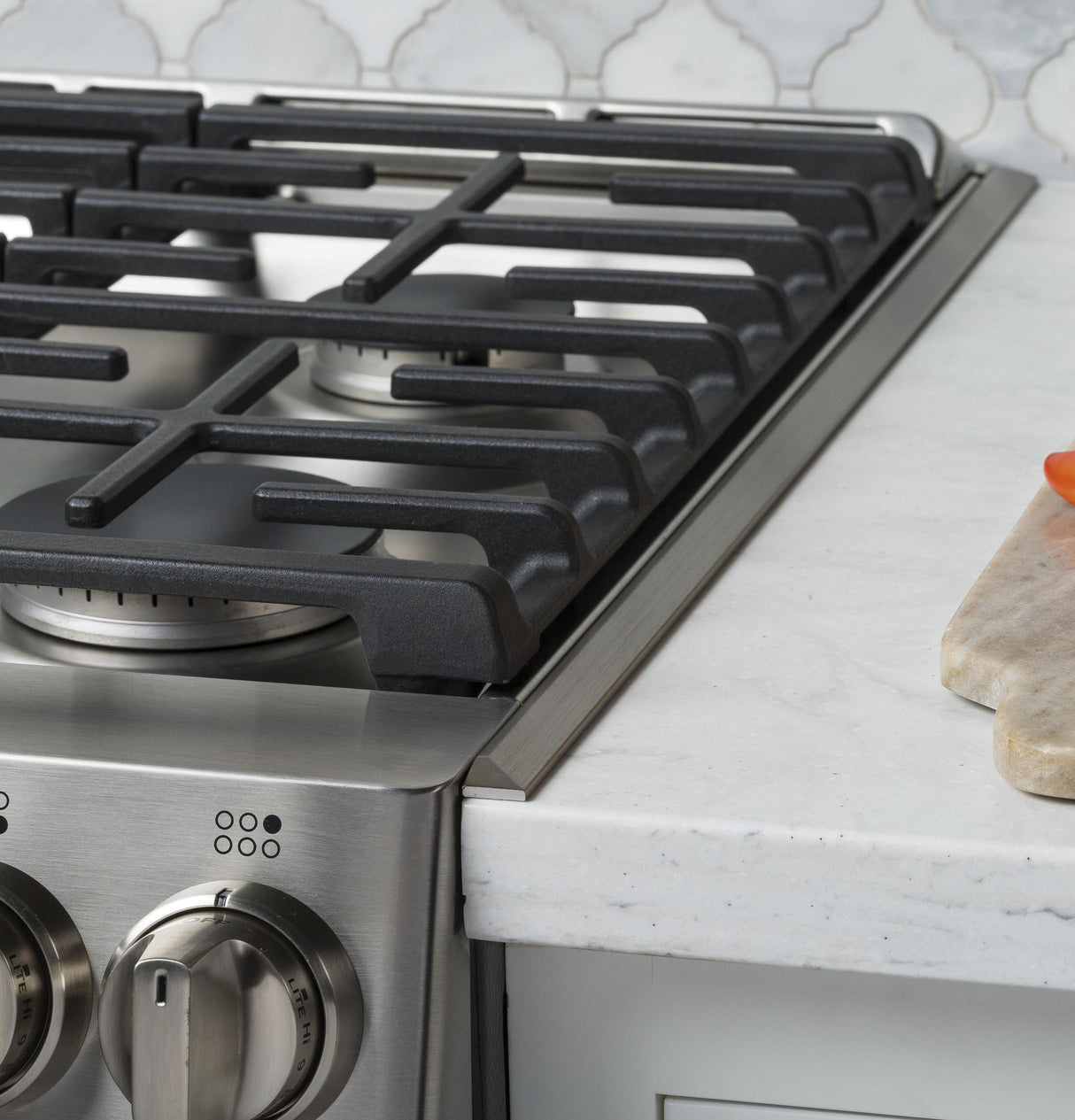 GE Cafe™ Series 30" Slide-In Front Control Dual-Fuel Range with Warming Drawer