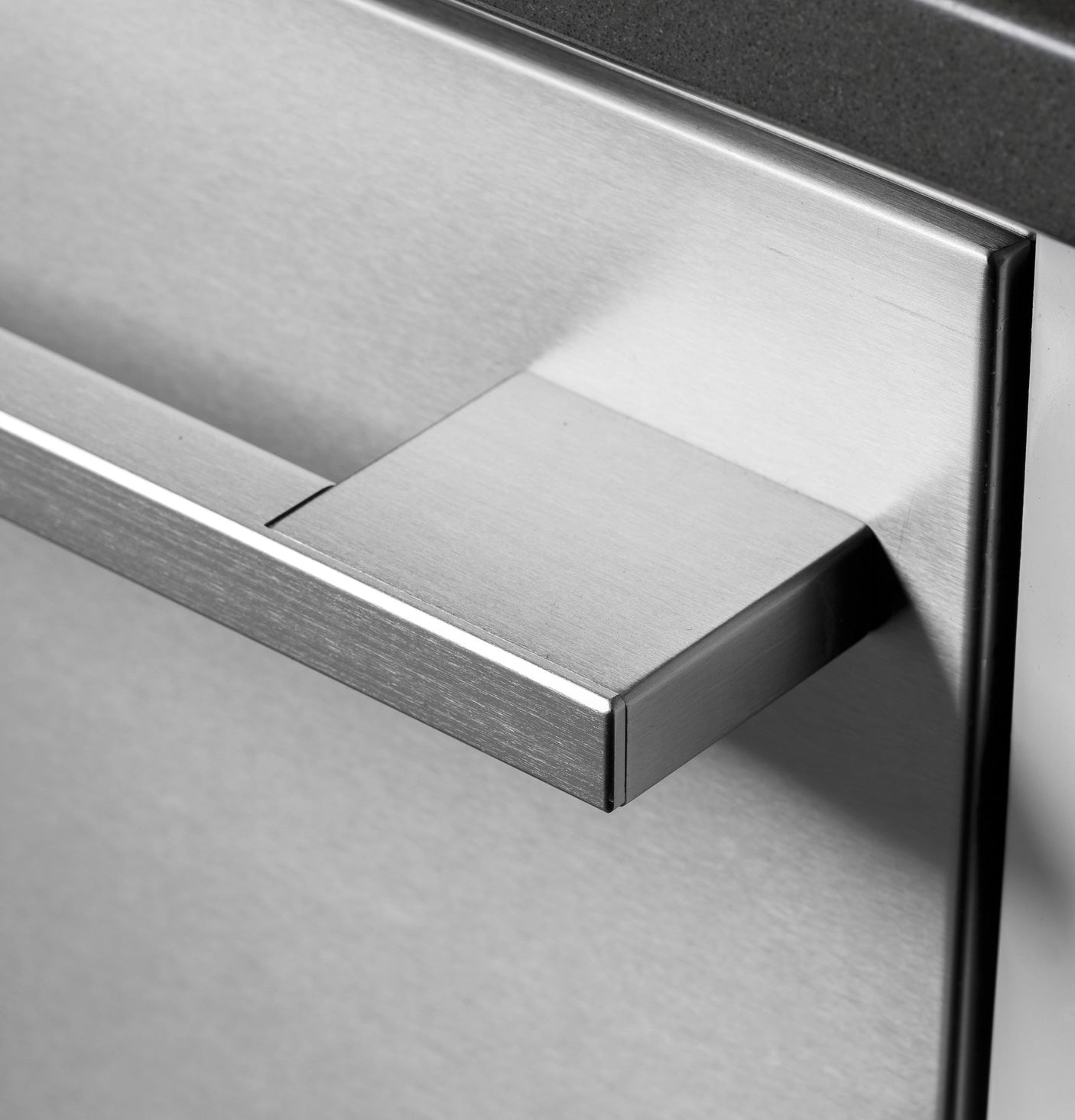Monogram 24" Minimalist Fully Integrated Dishwasher