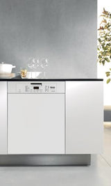 Prefinished, Full-size Dishwasher