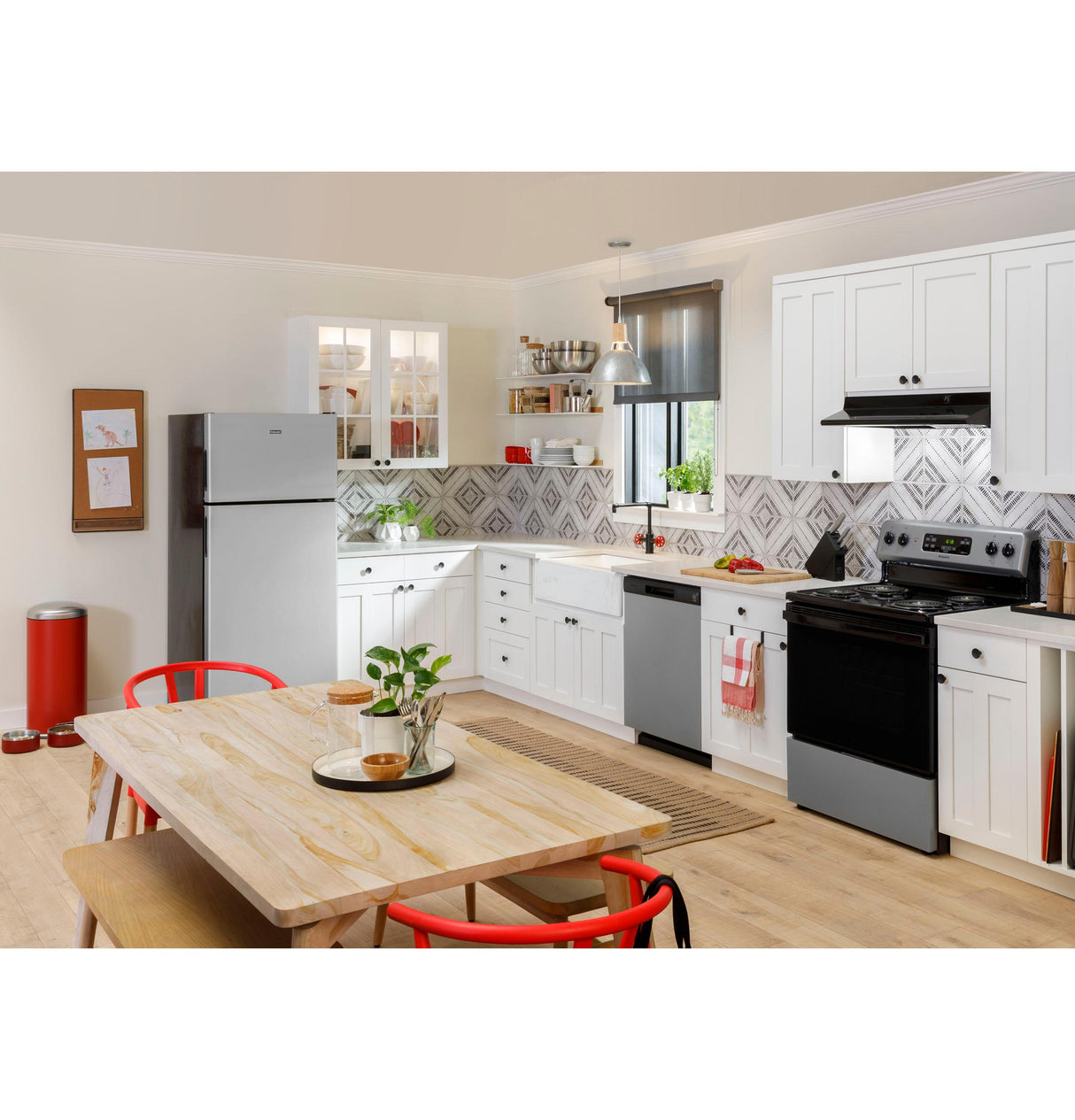 GE® Non-Vented Standard Range Hood