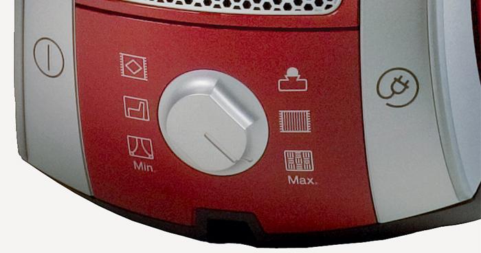 Vacuum Cleaners (canisters)