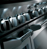 GE Monogram® 36" Dual-Fuel Professional Range with 4 Burners and Griddle (Liquid Propane)