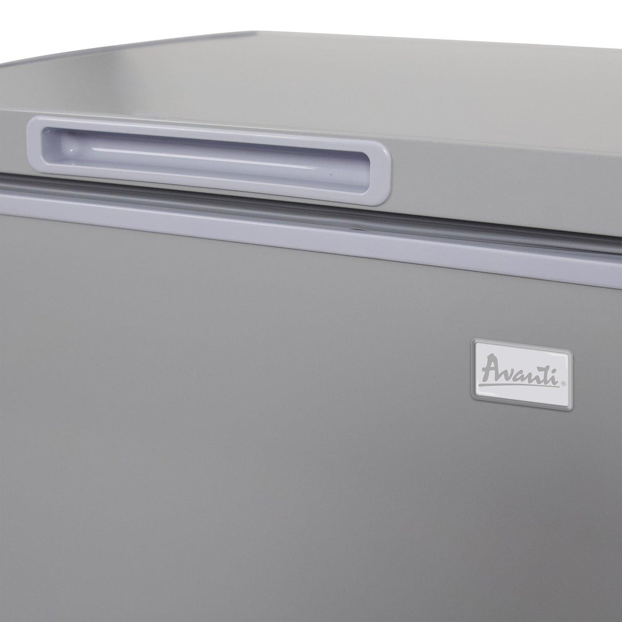 Avanti Garage Ready Chest Freezer - Platinum