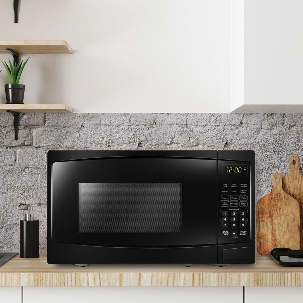 Danby 1.1 cu. ft. Countertop Microwave in Black