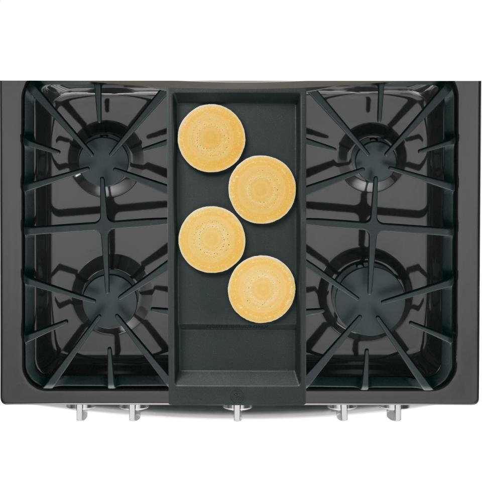 GE® 30" Free-Standing Gas Convection Range