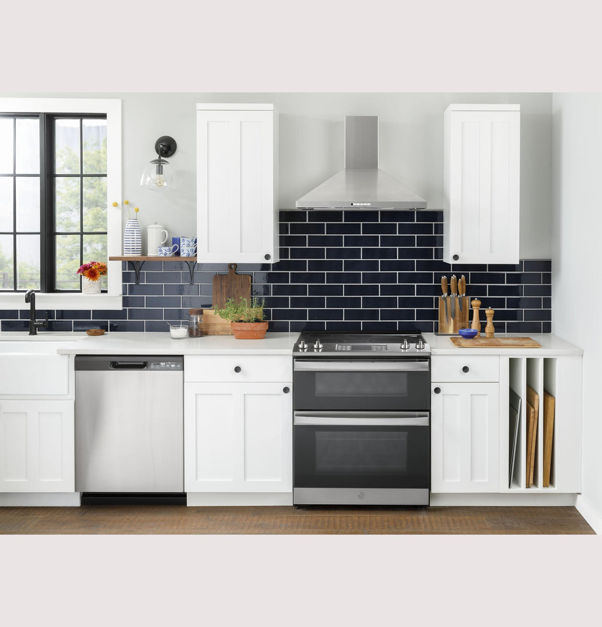 GE 30" Slide-In Electric Convection Double Oven Range
