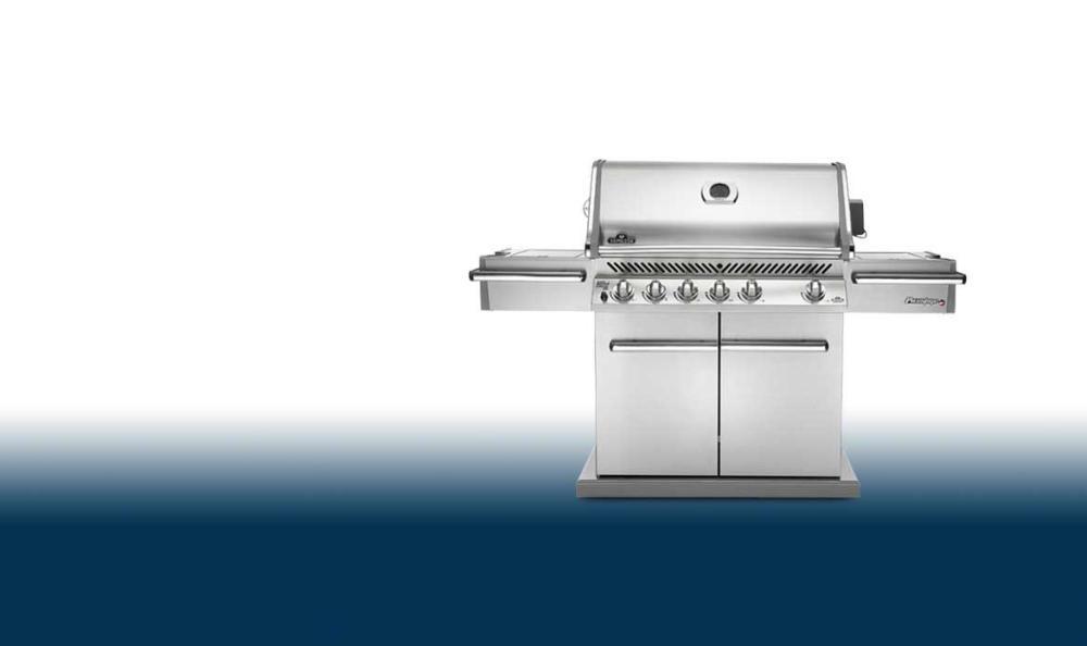 PRO 600 with Infrared Rear and Side Burners