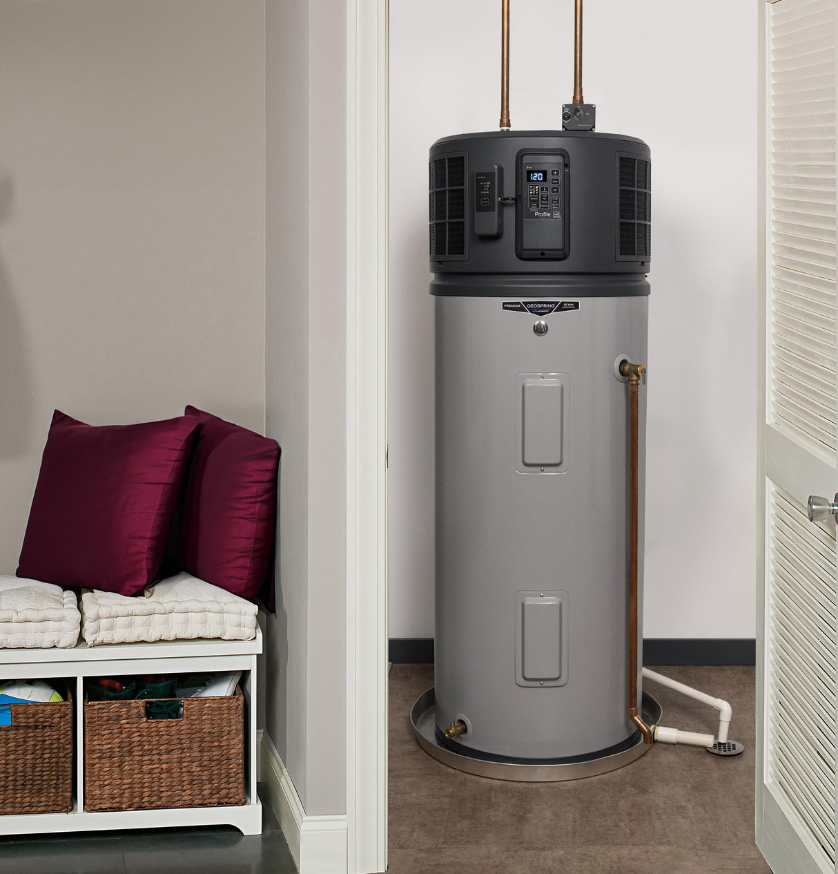 GE Profile™ GEOSPRING™ Smart Hybrid Heat Pump Water Heater 50-gallon - 240V