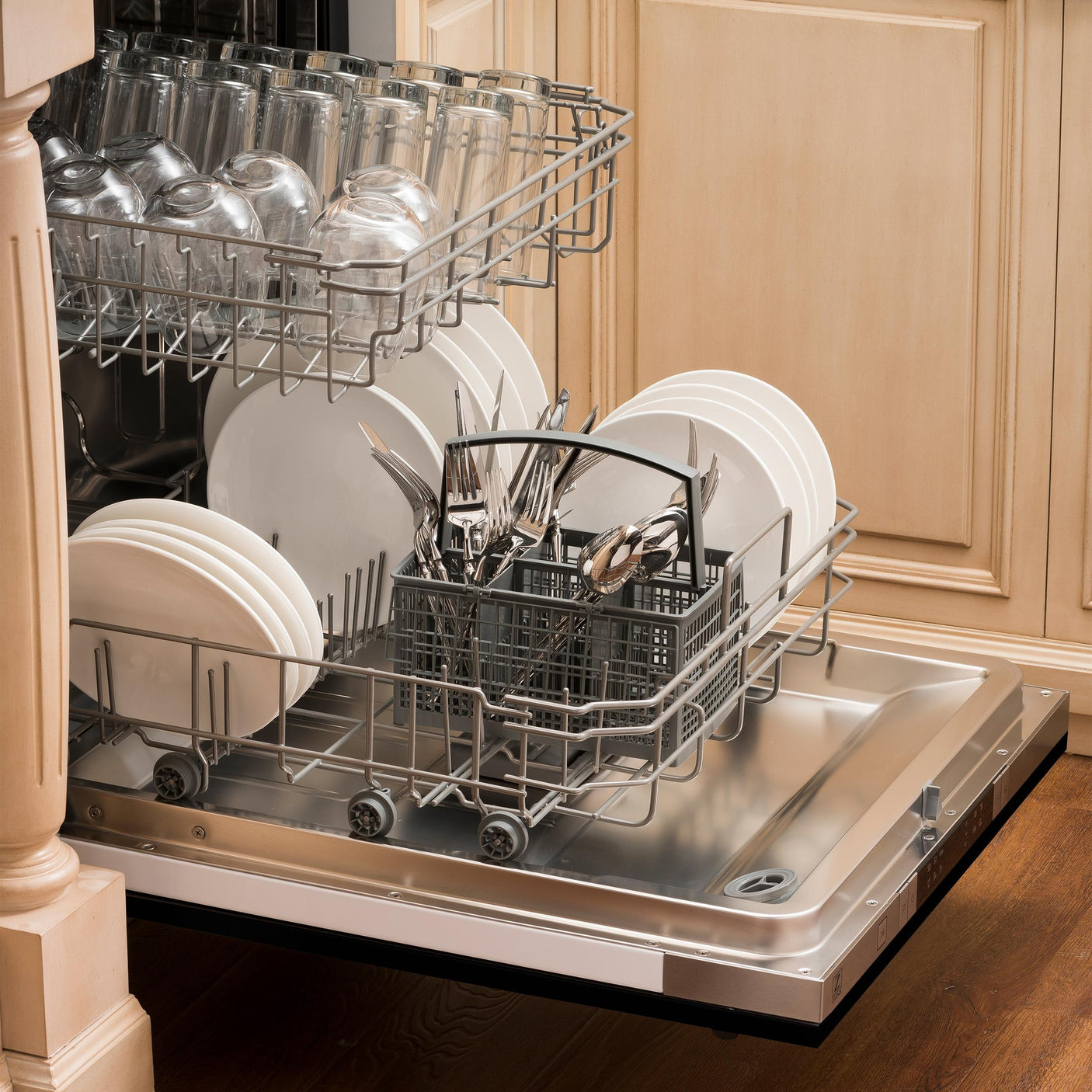 ZLINE 24 in. Top Control Dishwasher with Stainless Steel Tub and Modern Style Handle, 52dBa (DW-24) [Color: DuraSnow]