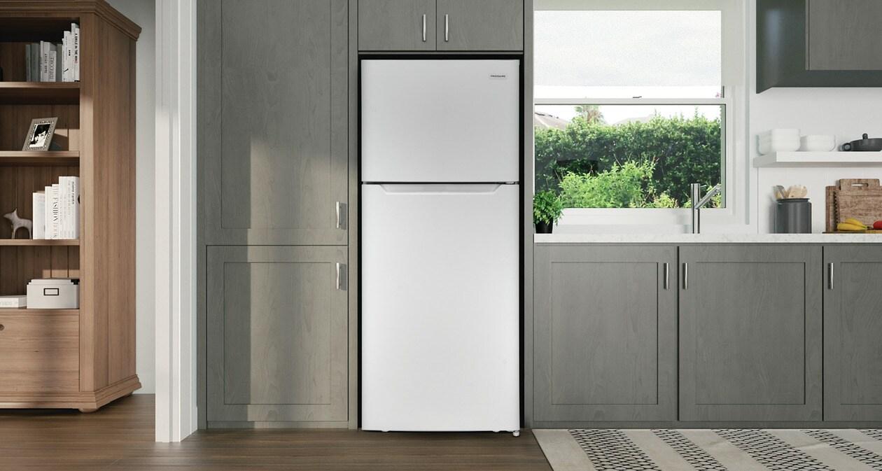 18 Cu. Ft. Top Freezer Refrigerator