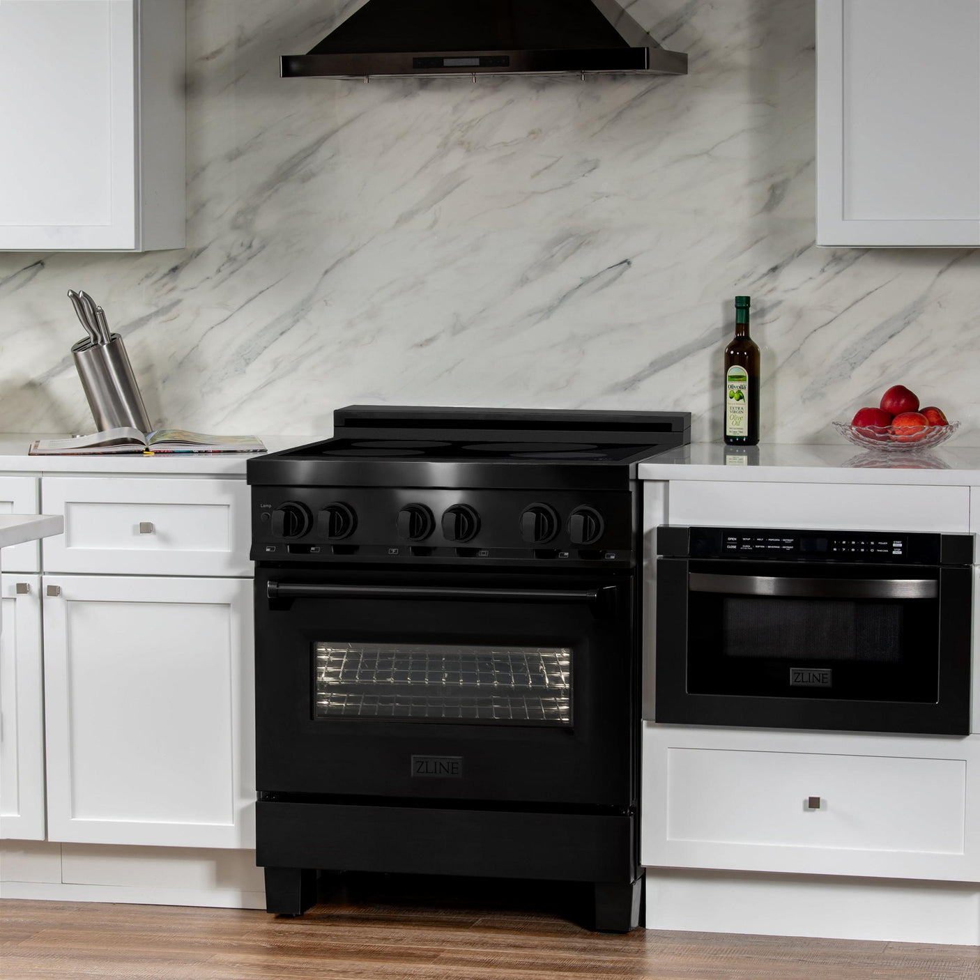 ZLINE Induction Range with a 4 Element Stove and Electric Oven in Black Stainless Steel (RAIND-BS-30)