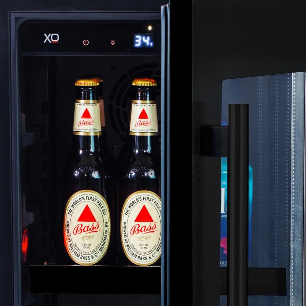 Beverage Center 15" Black Stainless RH