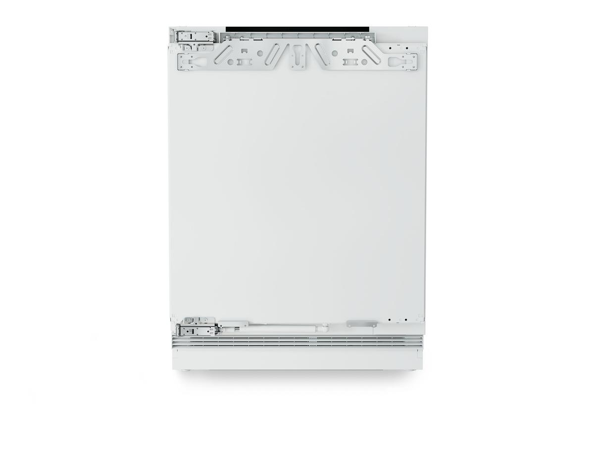 Freezer suitable for undercounter installation with NoFrost
