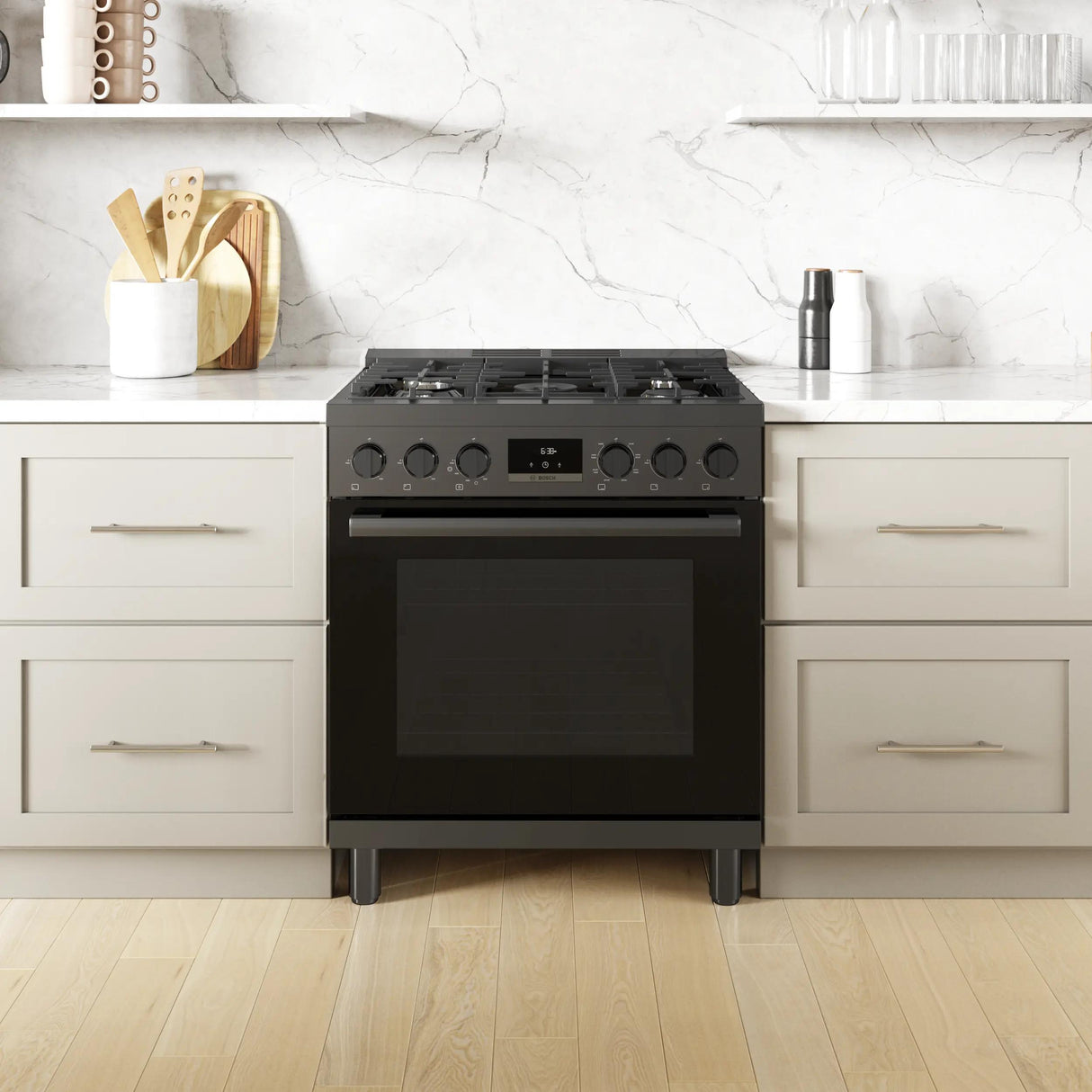 800 Series Dual Fuel Freestanding Range 30" Black Stainless Steel