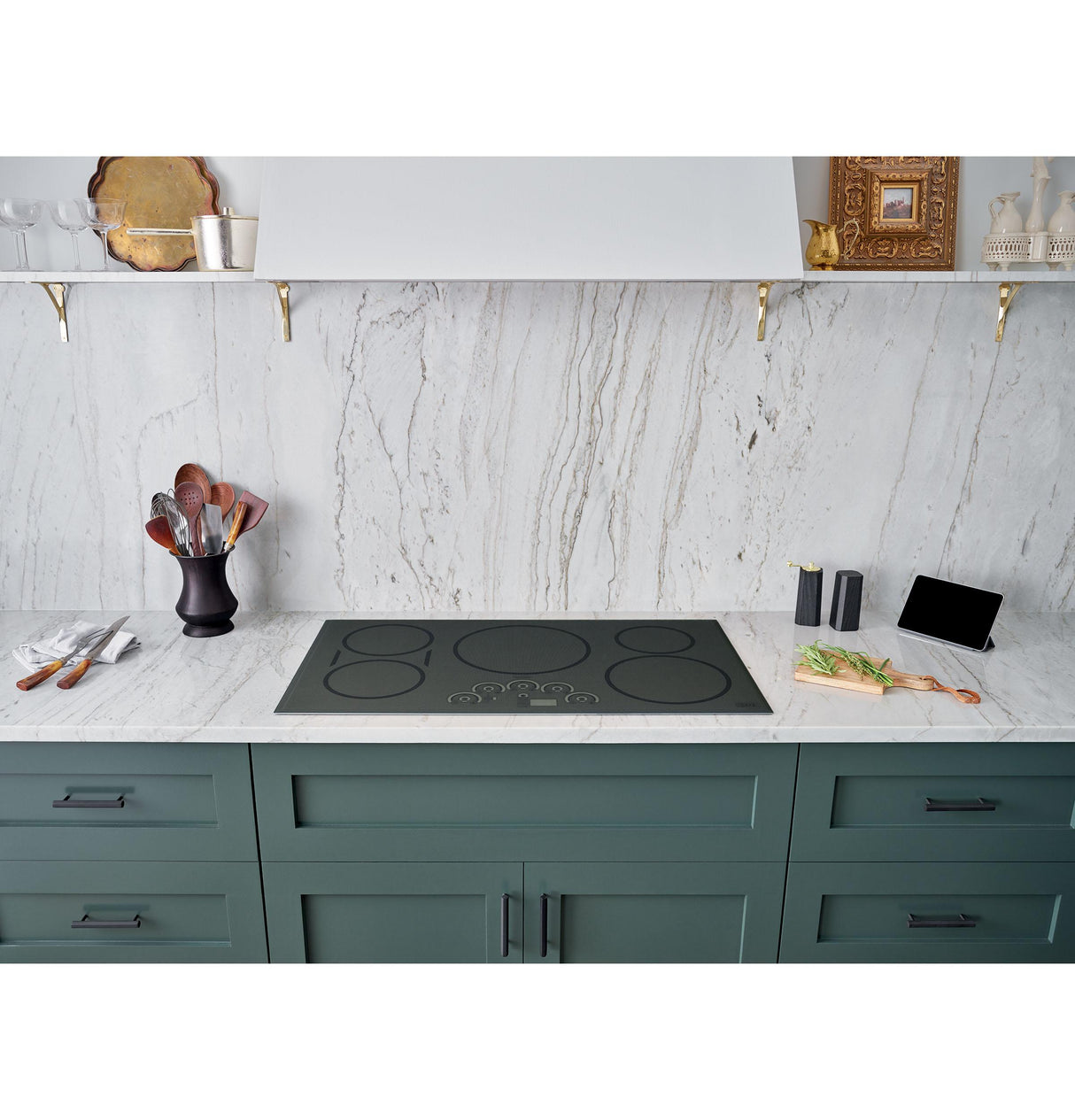 Café™ 36" Smart Touch-Control Induction Cooktop
