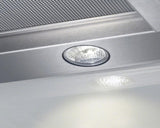 DA 3690 Built-in ventilation hood with motorized pull-out canopy for maximum convenience.