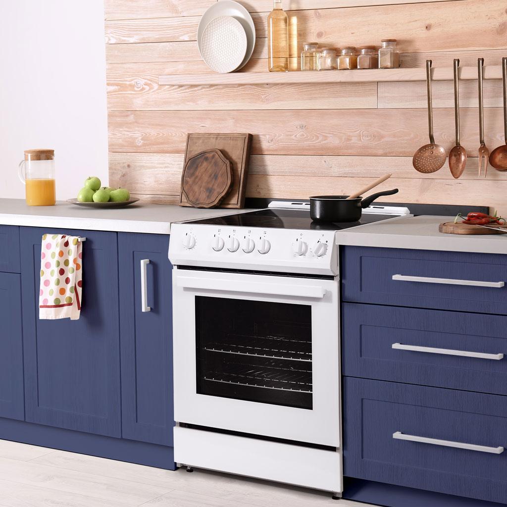Danby 30 Slide in Smooth Top Electric Range with Knob Controls in White