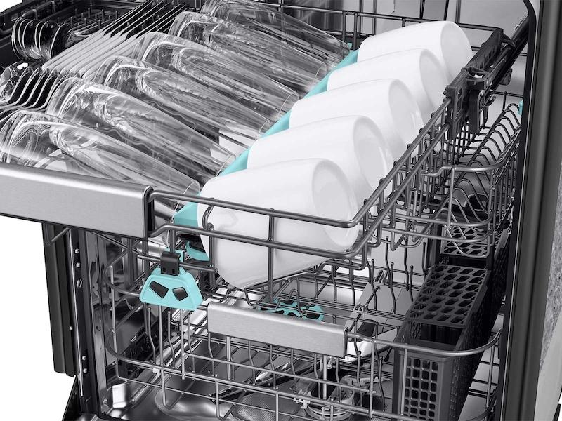 38 dBA Bespoke Auto Open Door Dishwasher with 3rd Rack Washing System in Fingerprint Resistant Stainless Steel