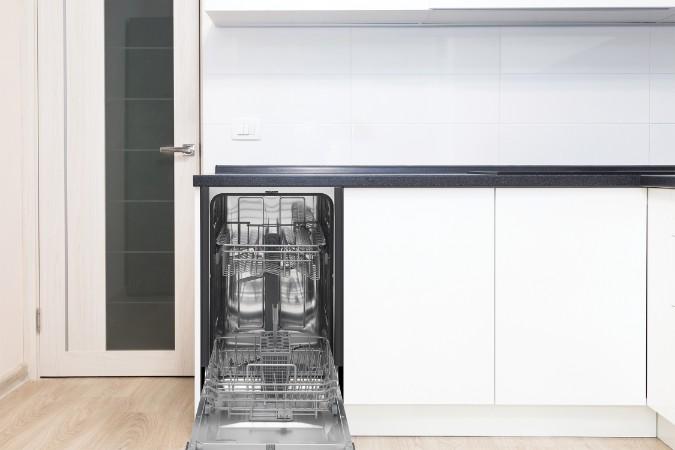Danby 18" Wide Built-in Dishwasher in Stainless Steel