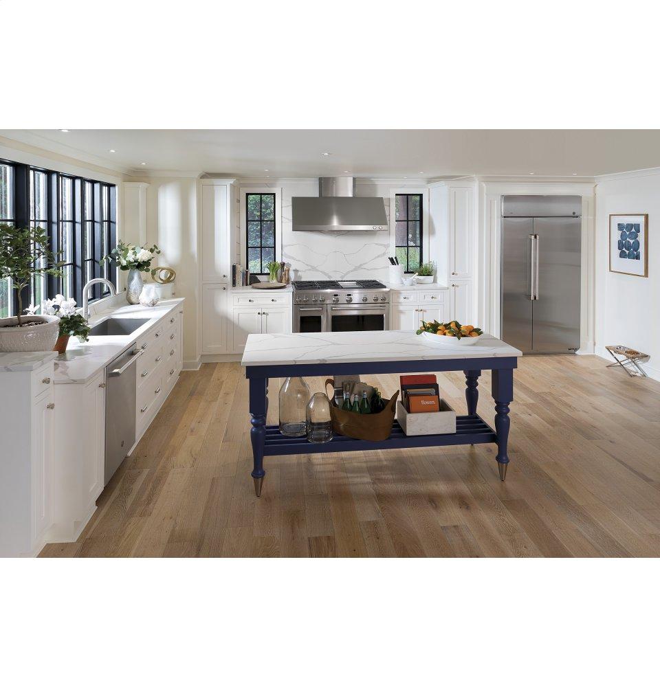 GE Cafe™ Series 48" Dual-Fuel Professional Range with 6 Burners and Griddle (Natural Gas)