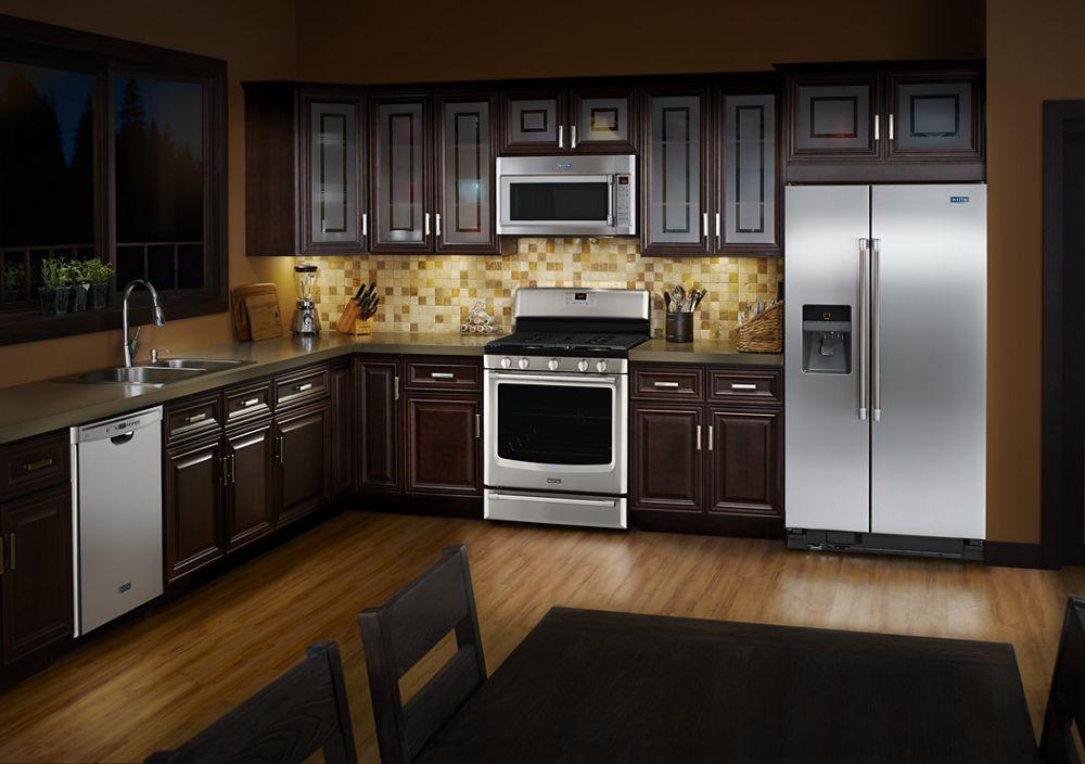 36-inch Wide Side-by-Side Refrigerator with External Ice and Water - 25 cu. ft.