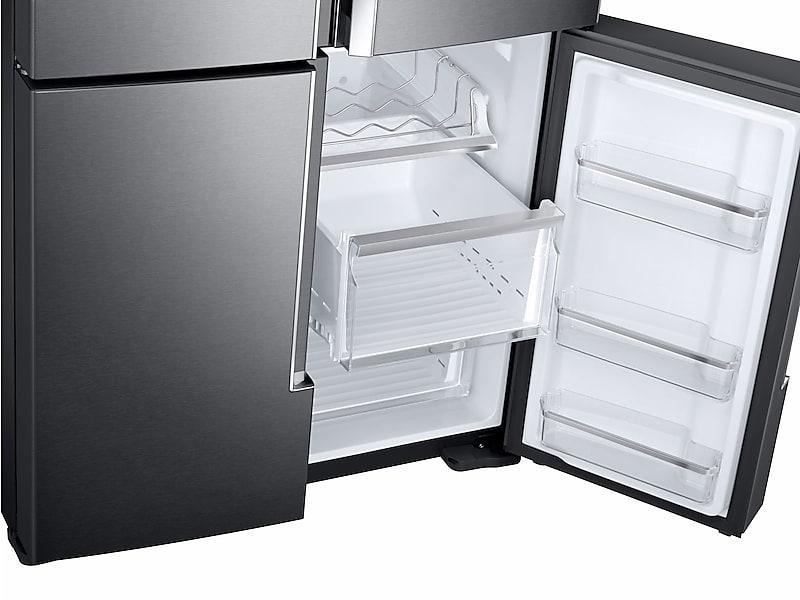 28 cu. ft. Food Showcase 4-Door Flex™ Refrigerator with FlexZone™ in Black Stainless Steel
