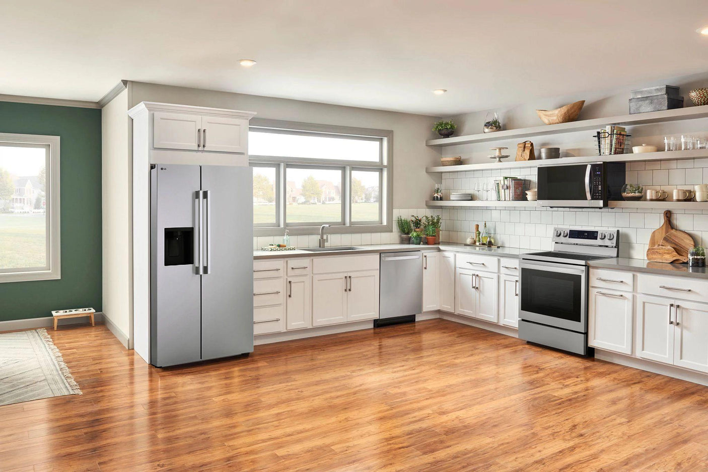 27 cu. ft. Standard-Depth, Side-by-side Refrigerator, with Ice and Water and Bar Handle Design