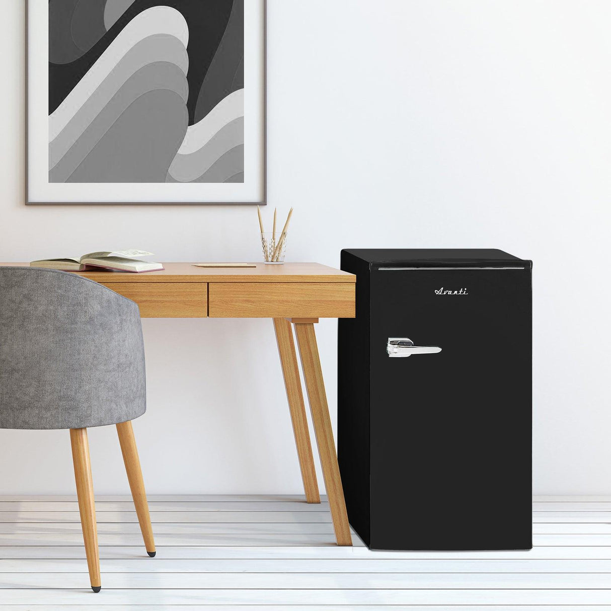 Avanti 3.0 Cu. Ft. Retro Compact Refrigerator - Red