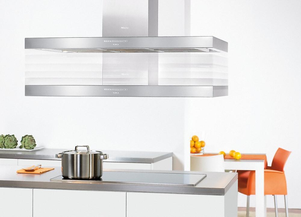 DA 424 V-6 Puristic Varia AM Island d(eback)cor hood with energy-efficient LED lighting and backlit controls for easy use.