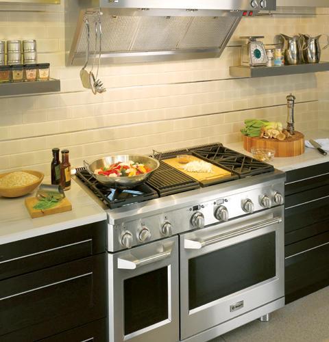 GE Monogram® 48" All Gas Professional Range with 4 Burners, Grill, and Griddle (Liquid Propane)