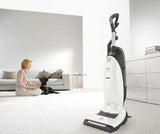 Deluxe, fullsize upright