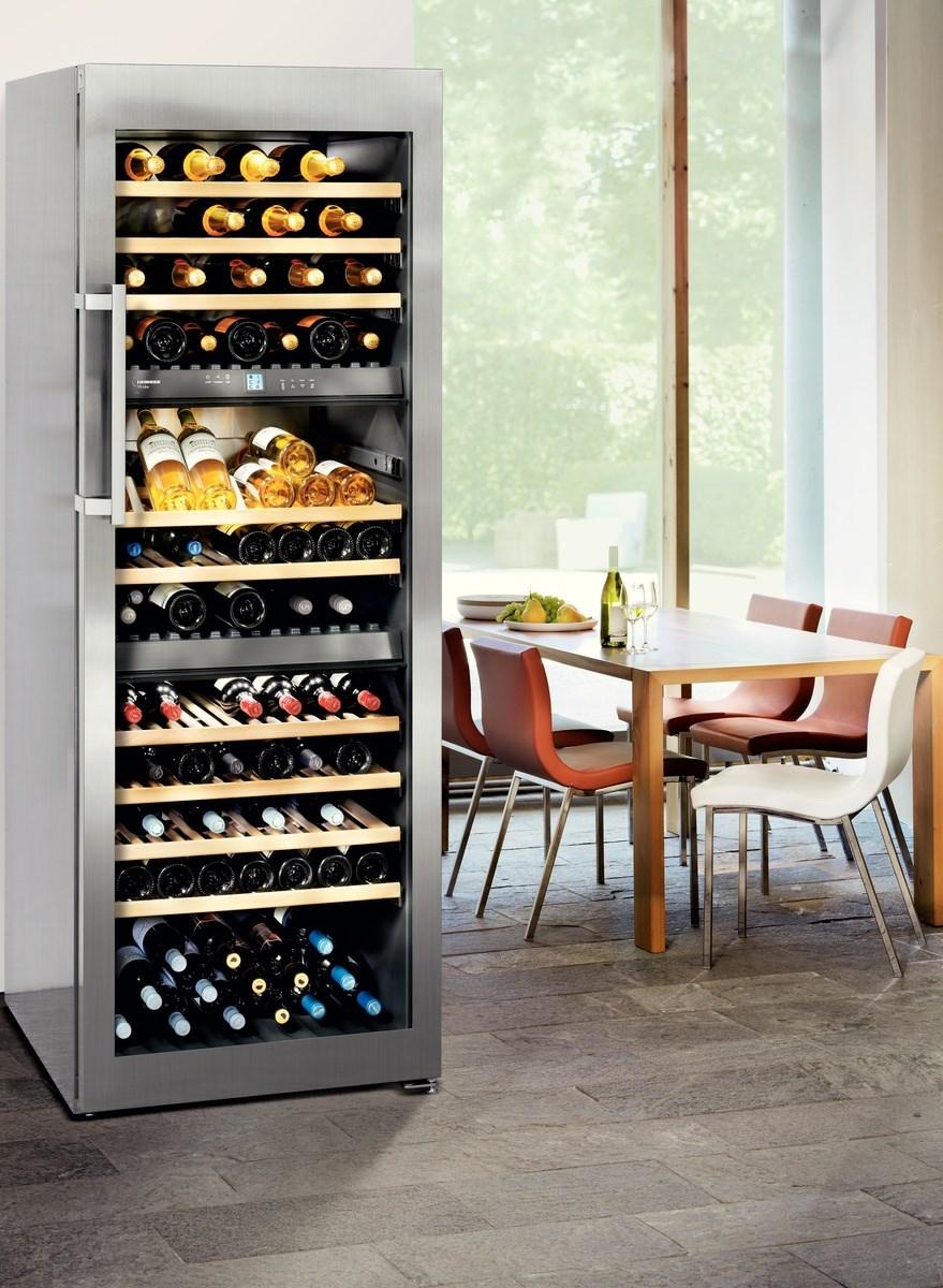 Multi-temperature wine fridge