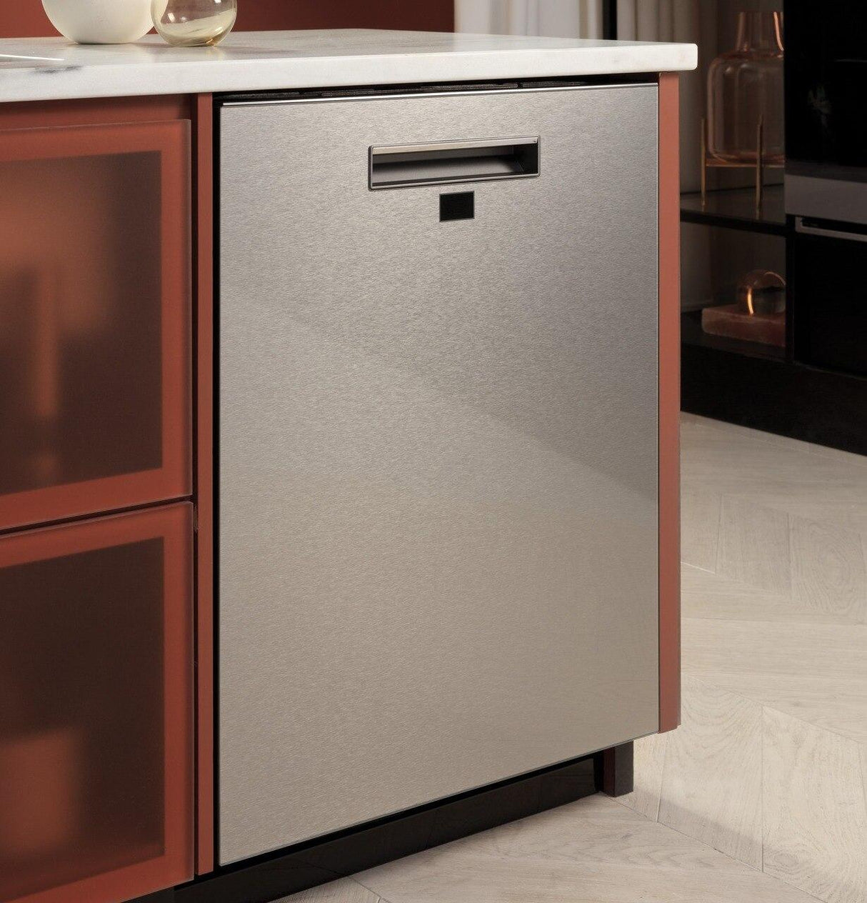 Café™ Smart Stainless Steel Interior Dishwasher with Sanitize and Ultra Wash & Dual Convection Ultra Dry in Platinum Glass