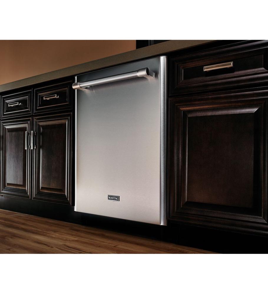 24-inch Wide Top Control Dishwasher with 4-Blade Stainless Steel Chopper