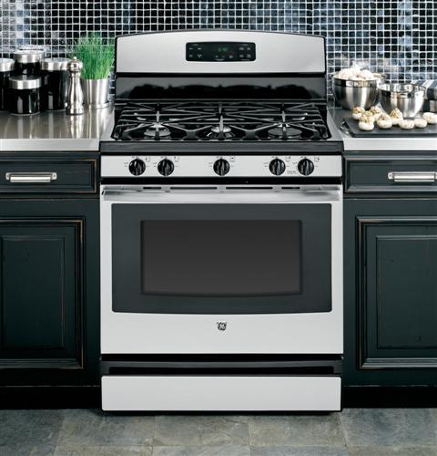 GE® 30" Free-Standing Gas Range