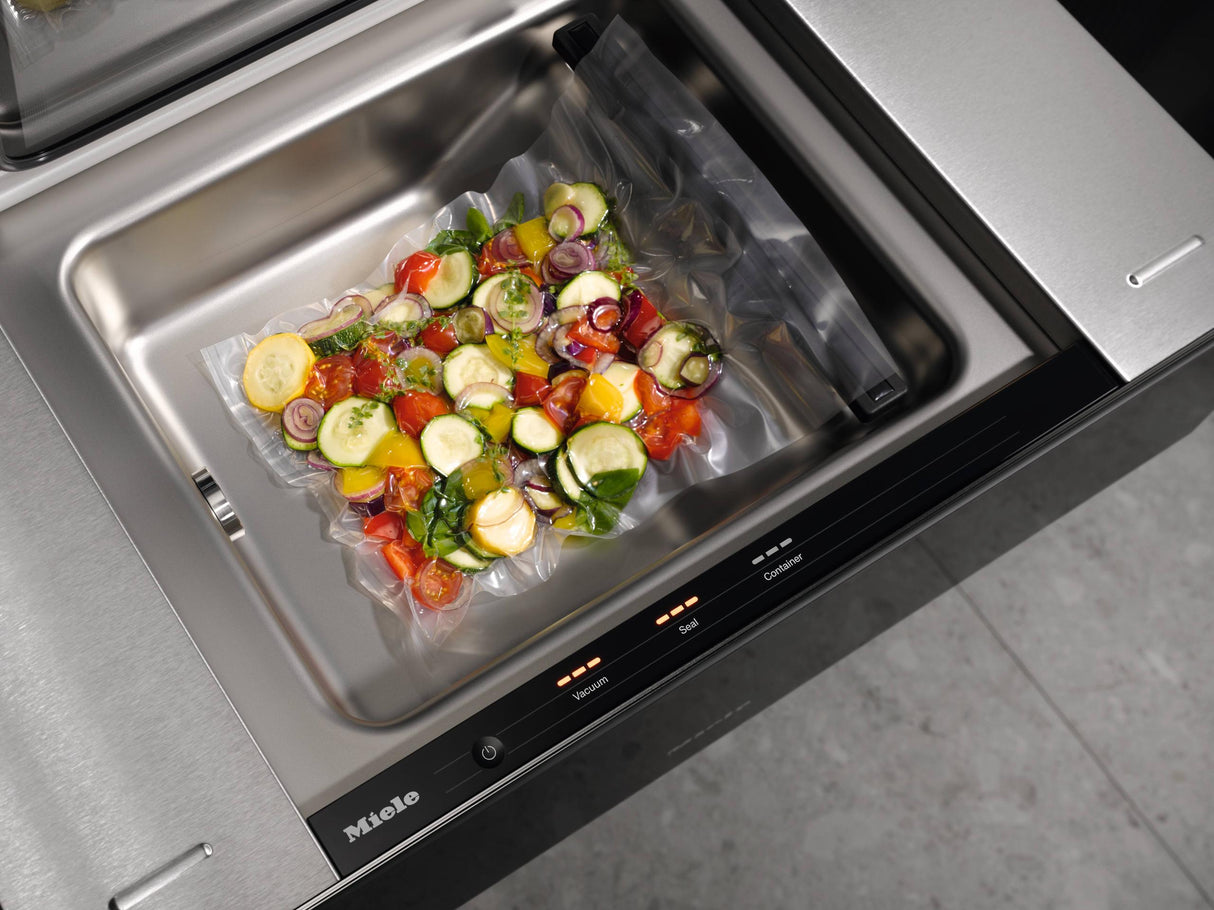 EVS 7670 - Handleless vacuum sealing drawer, 30" width and 9 3/16" height for professional vacuum sealing of food.