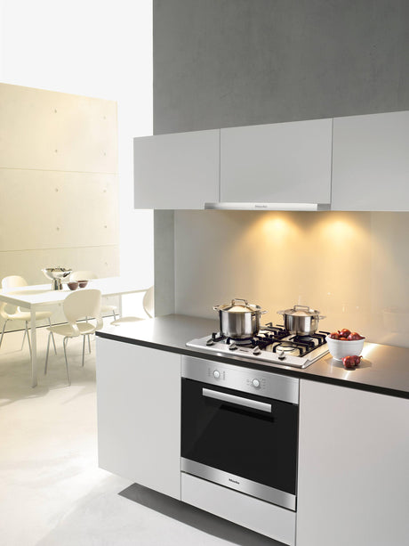 KM 2012 G Stainless steel - Gas cooktop with a mono wok burner for special applications.