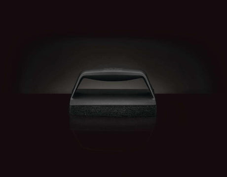 Abrasive Scrubber for Porcelain Coated Cast Iron Cooking Grids