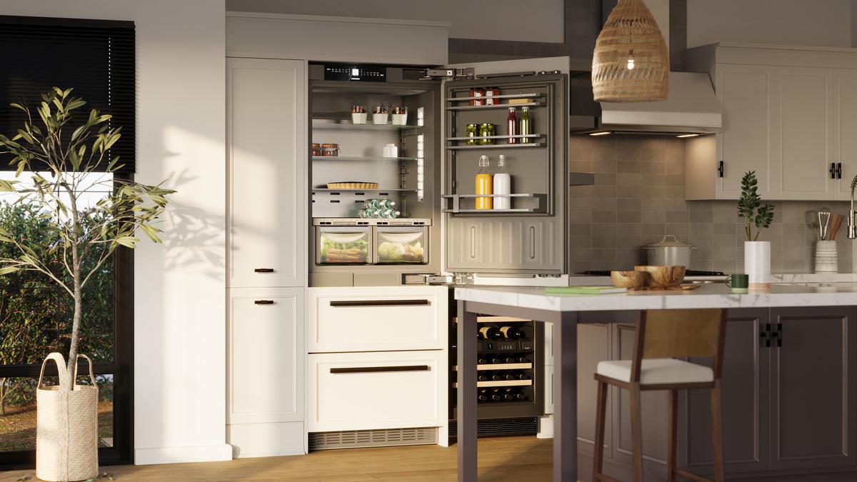 Fully Integrated Bottom Freezer Refrigerator with BioFresh
