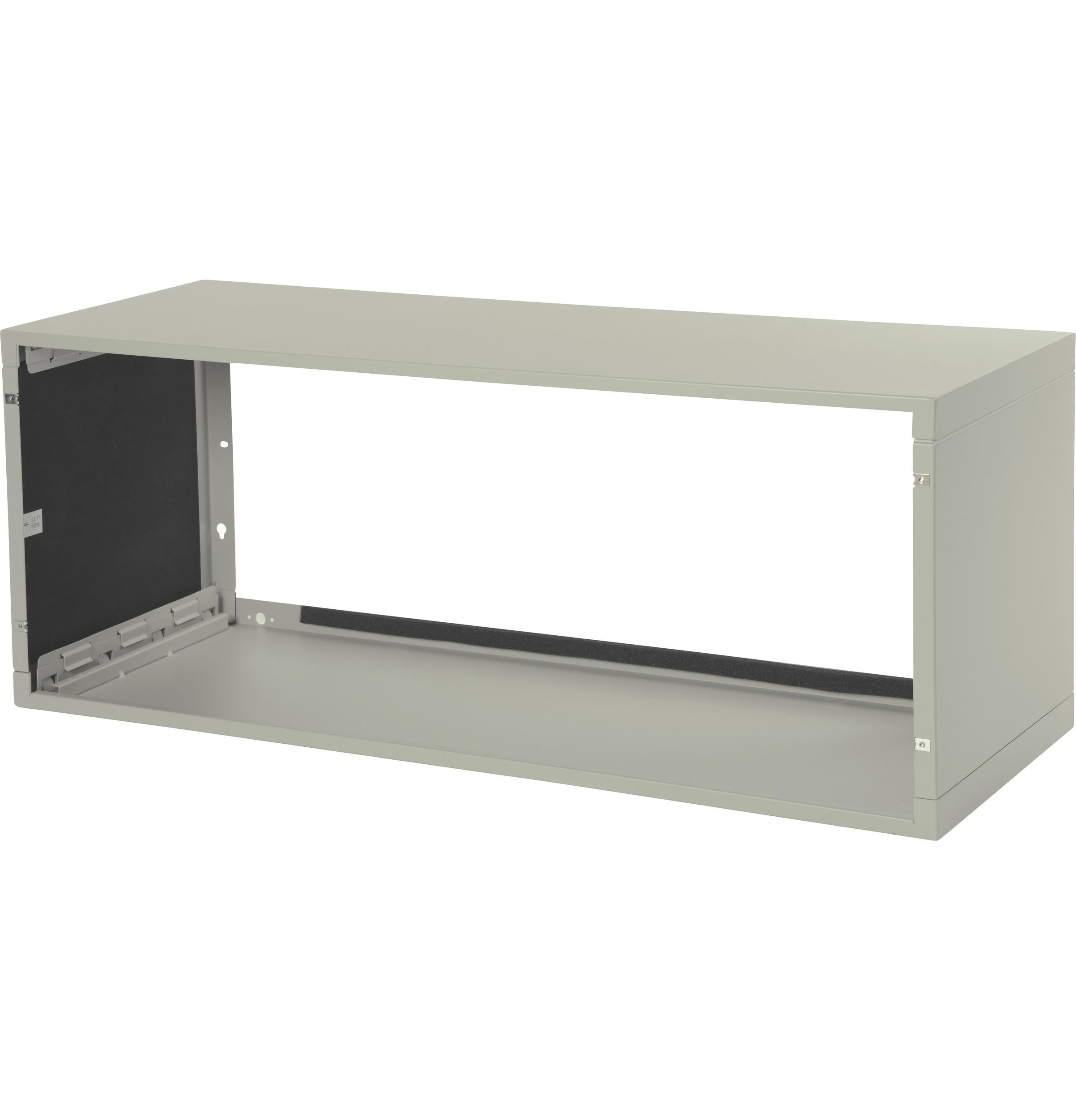 INSULATED WALL SLEEVE