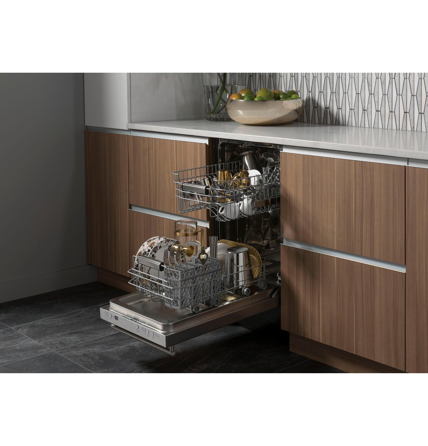 18" Panel-Ready Dishwasher