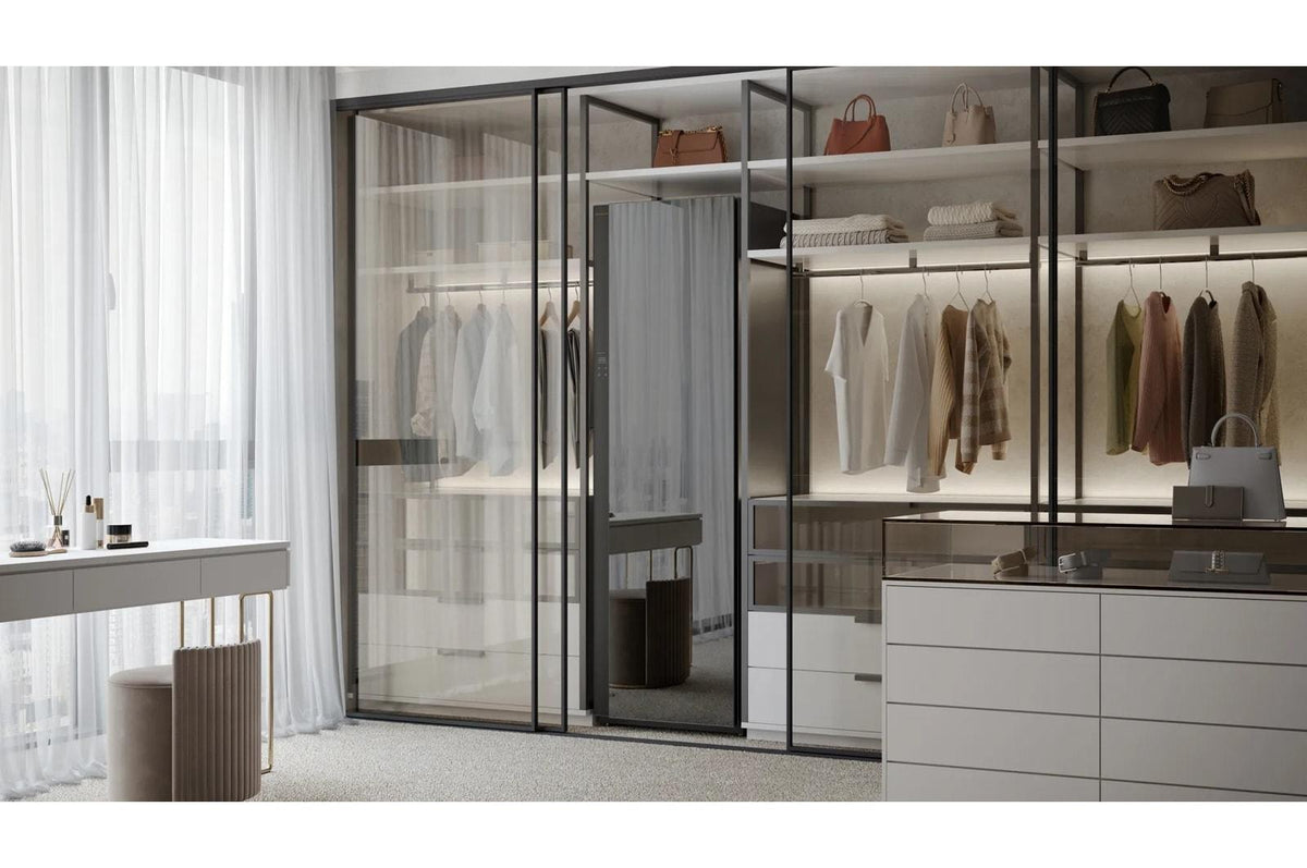 LG SIGNATURE Styler® Smart Steam Closet with Dual TrueSteam® Technology, Dynamic MovingHanger™ and Built-In HandySteamer™
